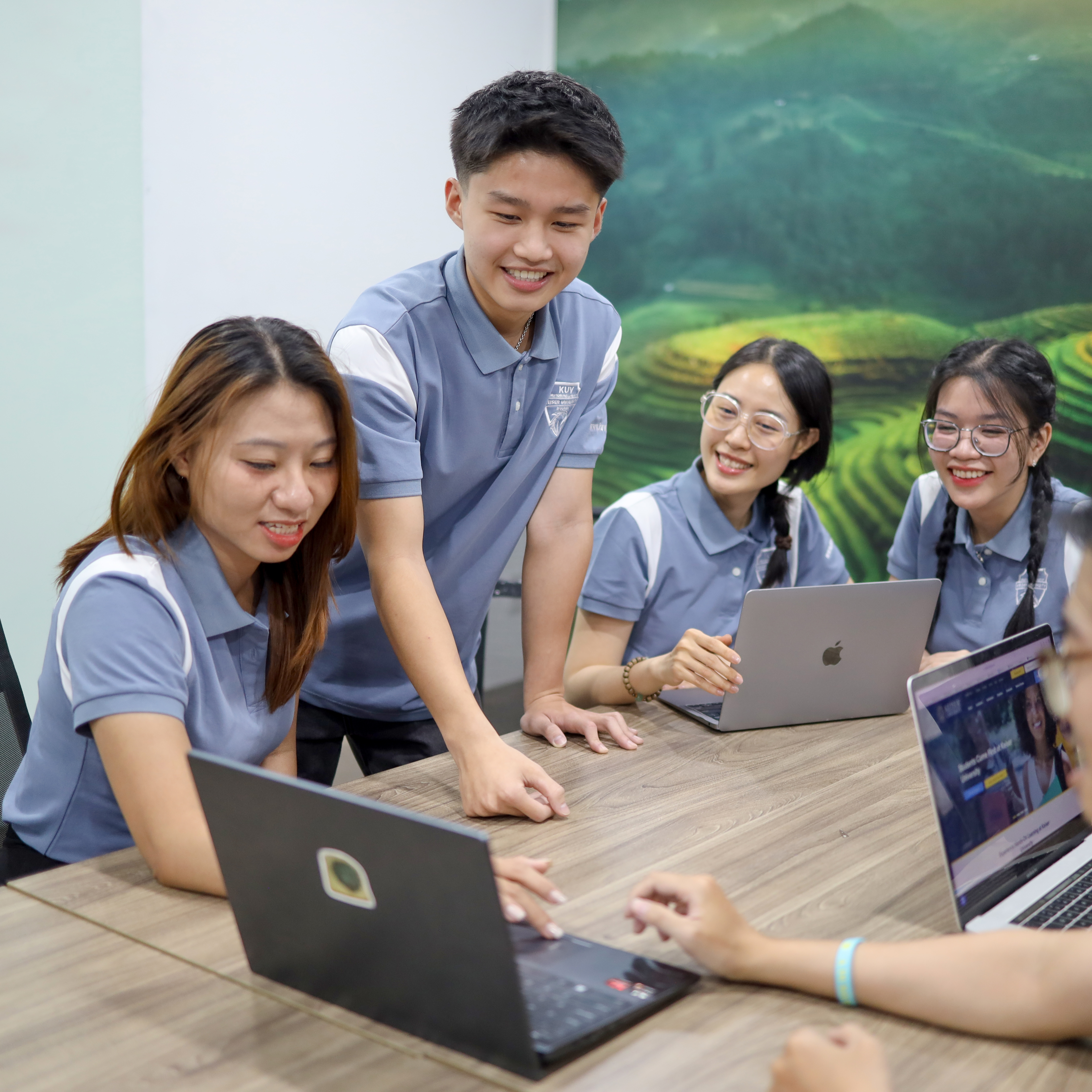 Keiser University, Vietnam: Your Smart Path to a US Degree – Study in Vietnam, Transfer to America